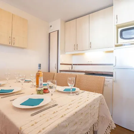 Le Village - C4 010 By Interhome *