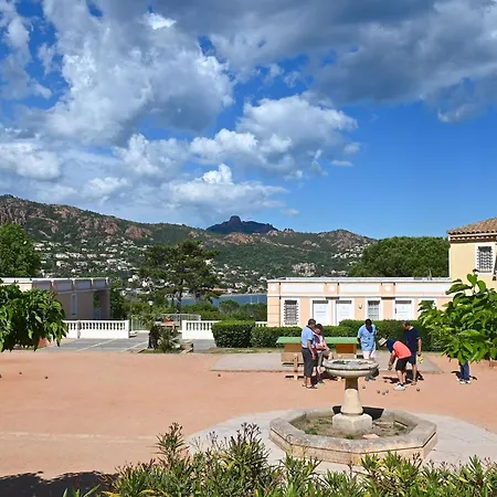 Le Village - C4 010 By Interhome Saint-Raphaël