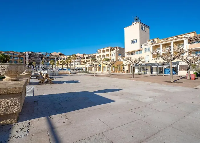 Le Village - C4 010 By Interhome Saint-Raphael (Var)