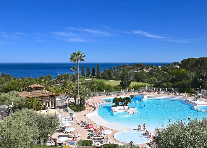 Le Village - C4 010 By Interhome Saint-Raphaël